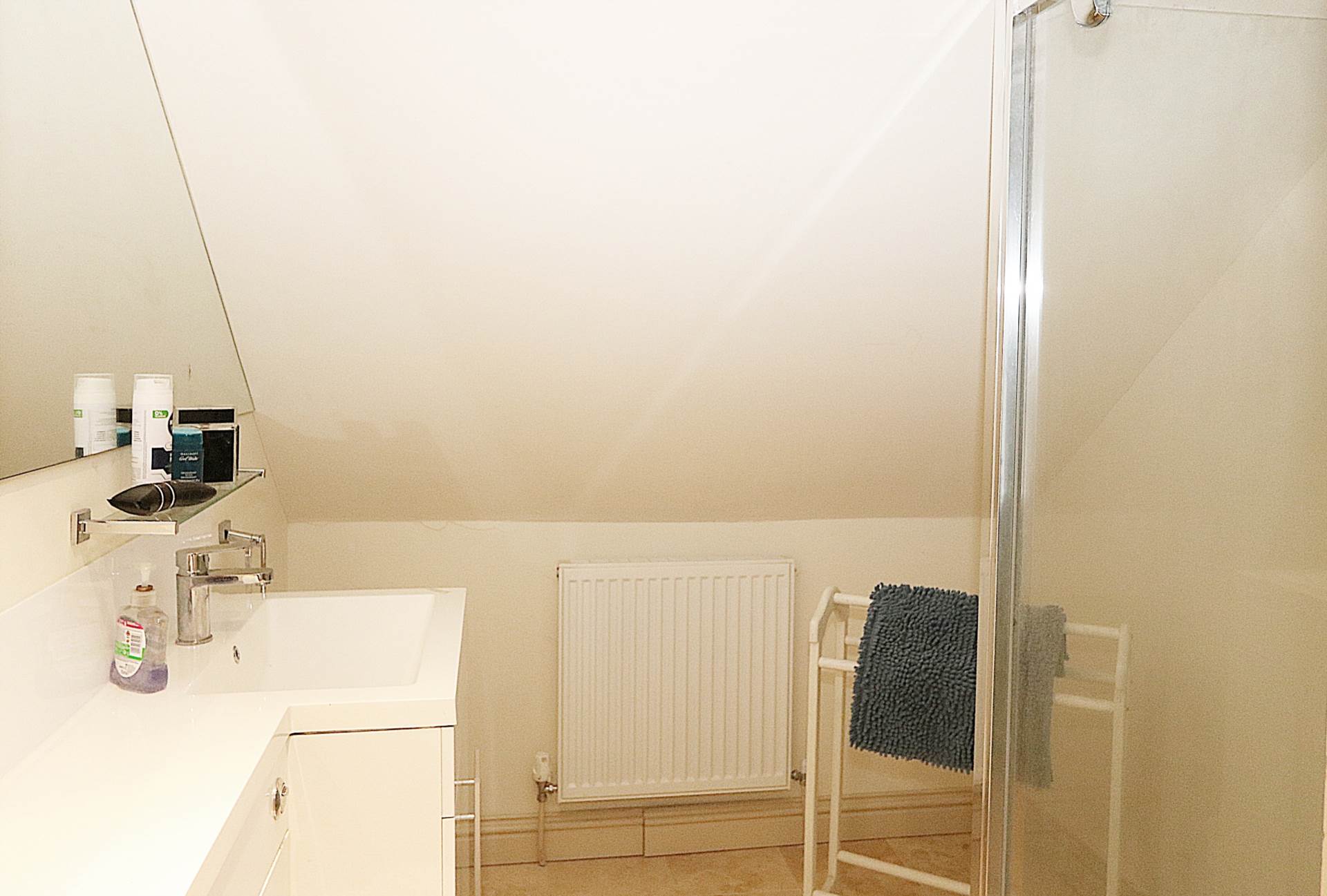 Blandys Lane, Upper Basildon, Image 25
