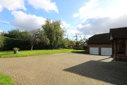 Blandys Lane, Upper Basildon, Image 26