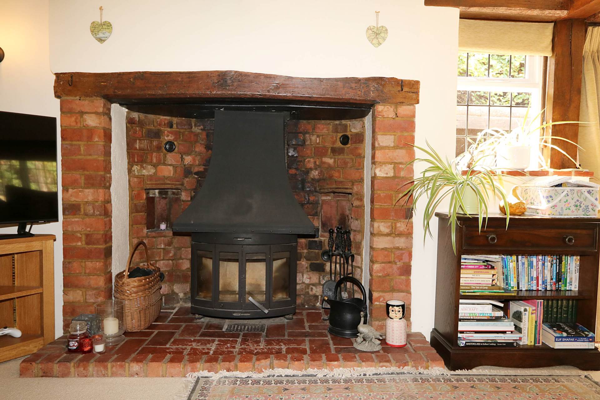 Cock Lane, Bradfield. Delightful cottage in excellent order, Image 7
