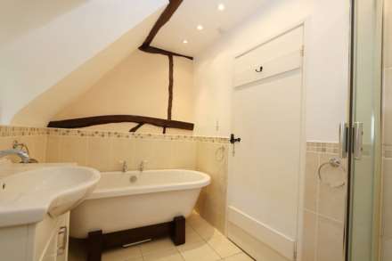 Cock Lane, Bradfield. Delightful cottage in excellent order, Image 15