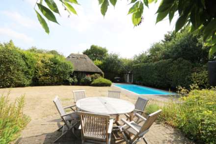 Cock Lane, Bradfield. Delightful cottage in excellent order, Image 3
