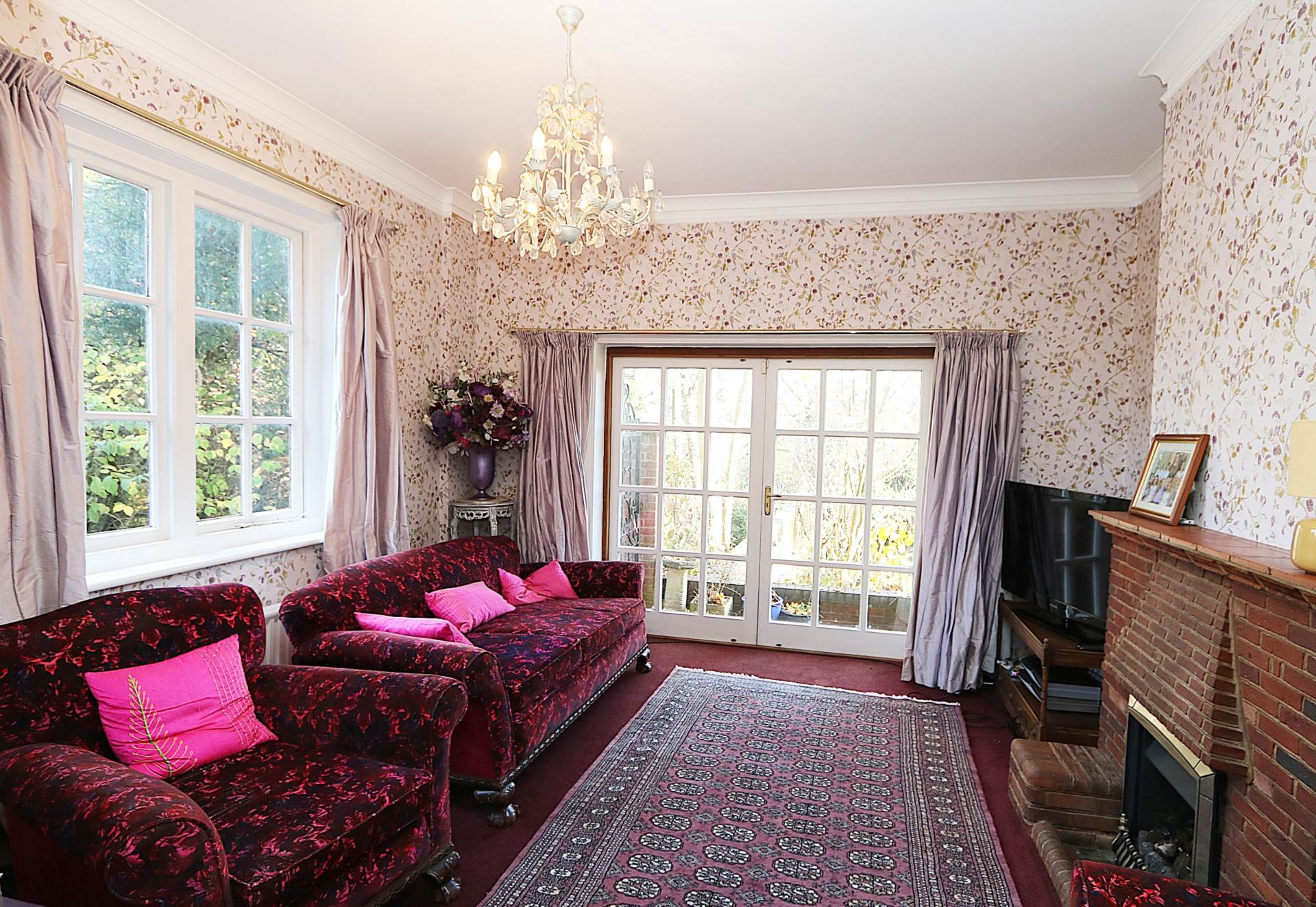 Riverview Road, Pangbourne - Walk to shops & train station, Image 16