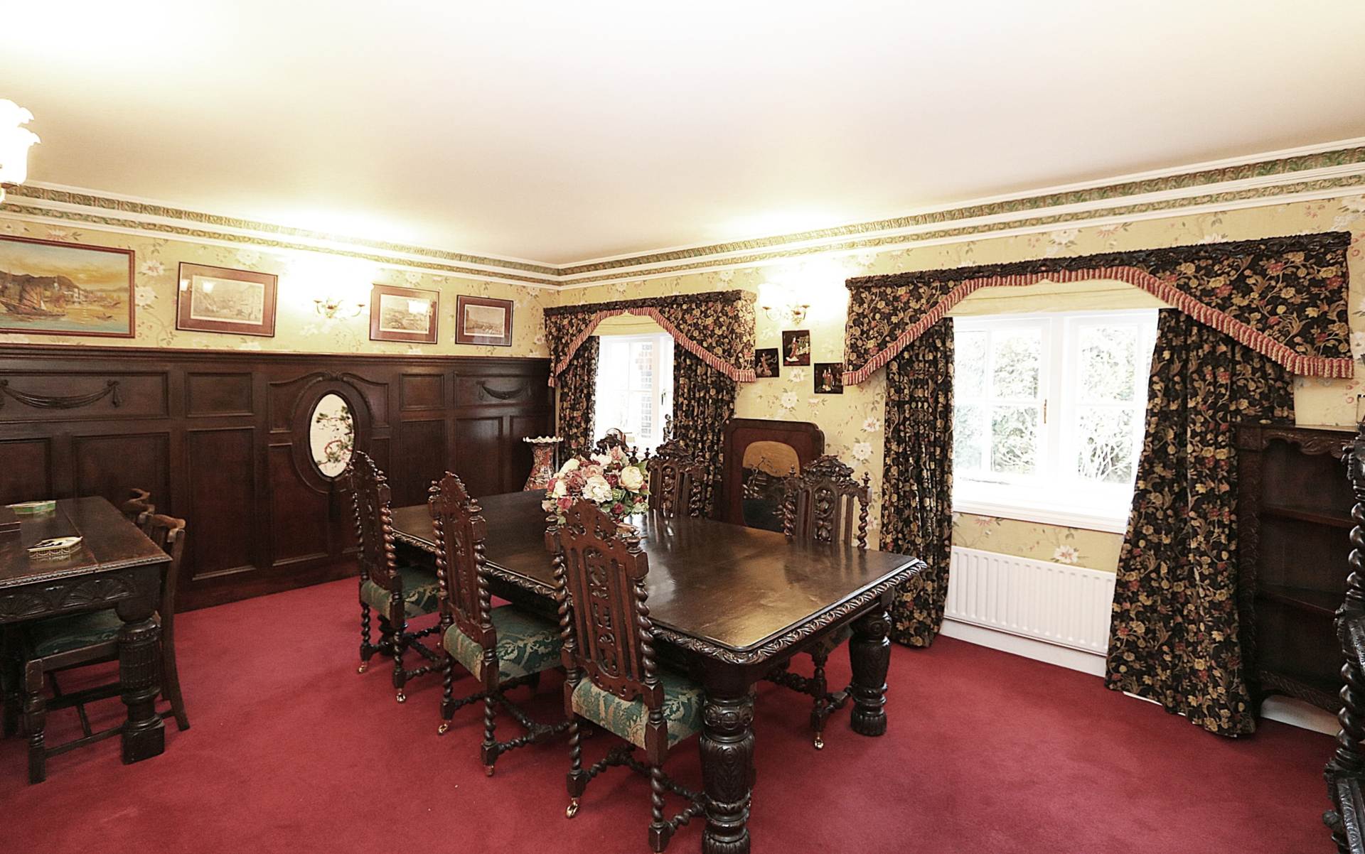 Riverview Road, Pangbourne - Walk to shops & train station, Image 17