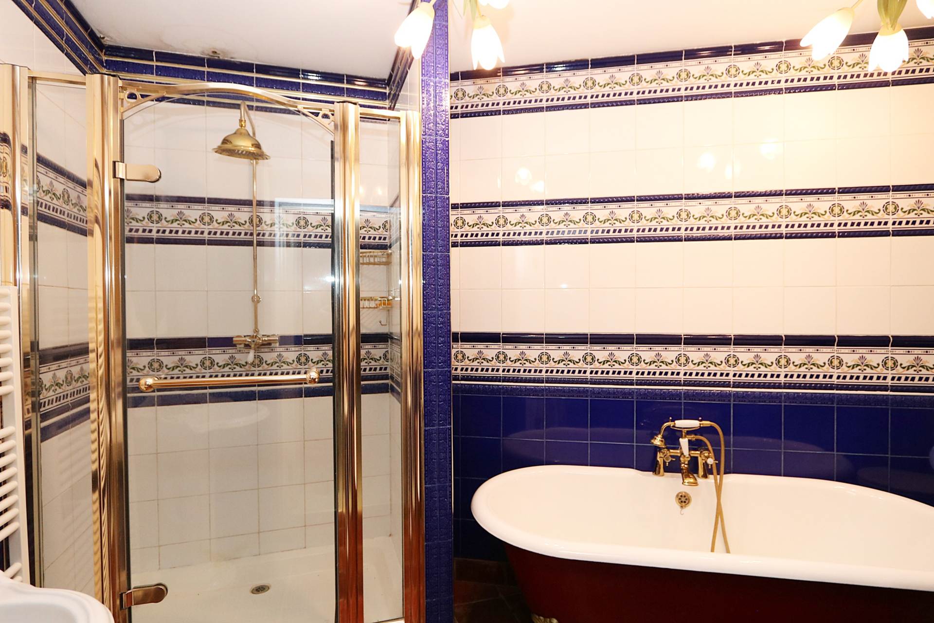 Riverview Road, Pangbourne - Walk to shops & train station, Image 34