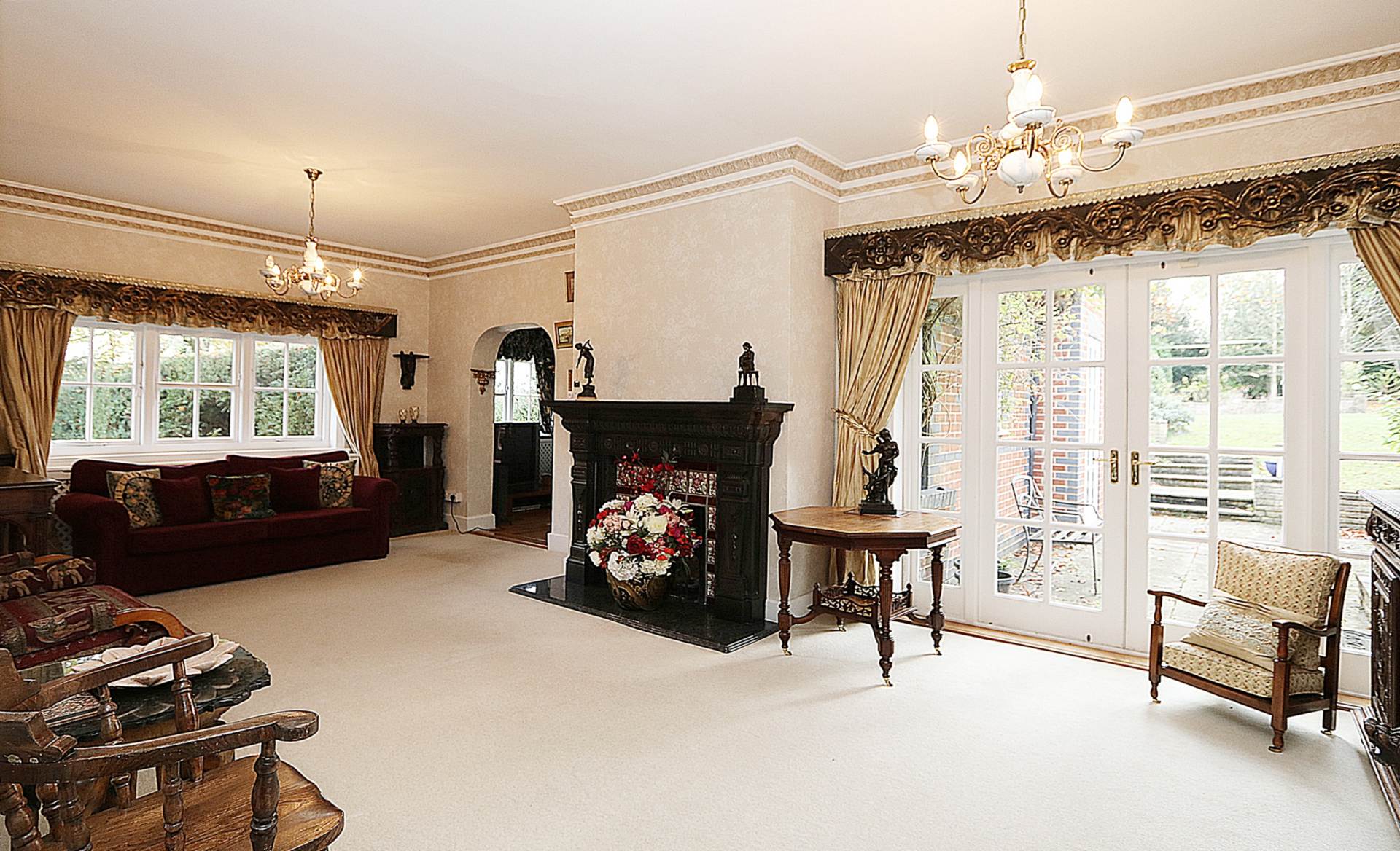 Riverview Road, Pangbourne - Walk to shops & train station, Image 5