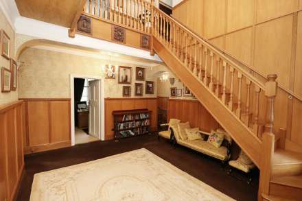 Riverview Road, Pangbourne - Walk to shops & train station, Image 13