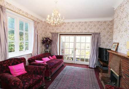 Riverview Road, Pangbourne - Walk to shops & train station, Image 16