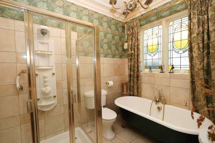 Riverview Road, Pangbourne - Walk to shops & train station, Image 29