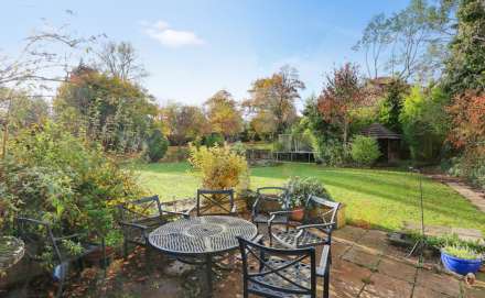 Riverview Road, Pangbourne - Walk to shops & train station, Image 35