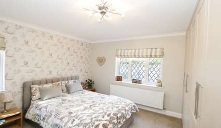 North Street, Nr Englefield - peaceful hamlet on the edge of Englefield estate, Image 9