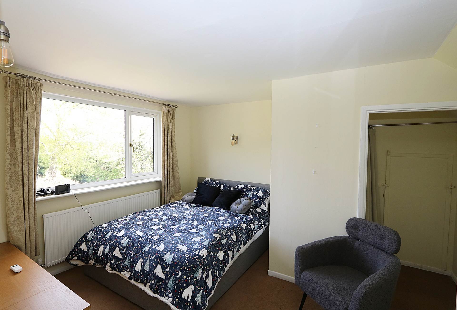 Emery Acres, Upper Basildon, Image 10