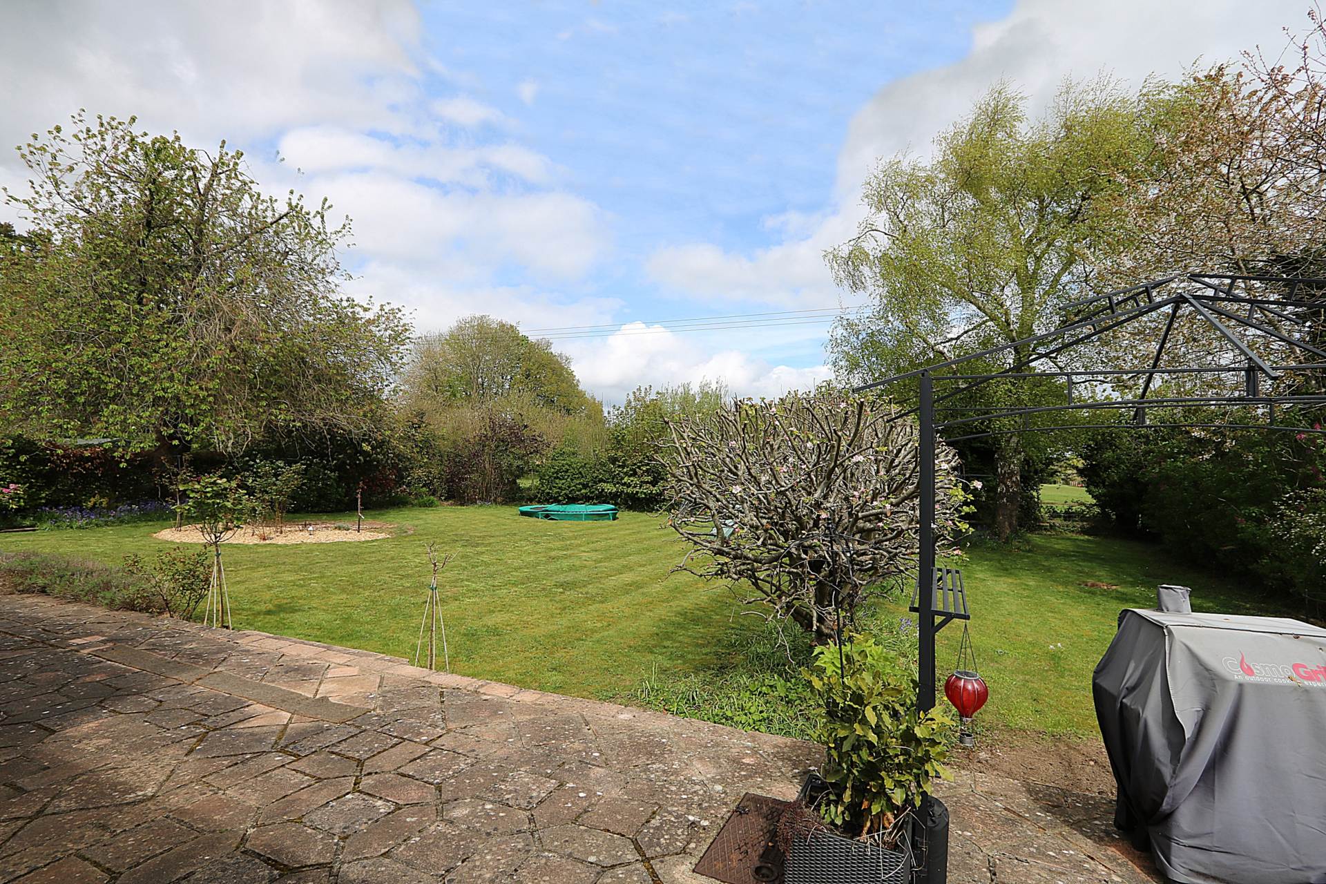 Emery Acres, Upper Basildon, Image 15