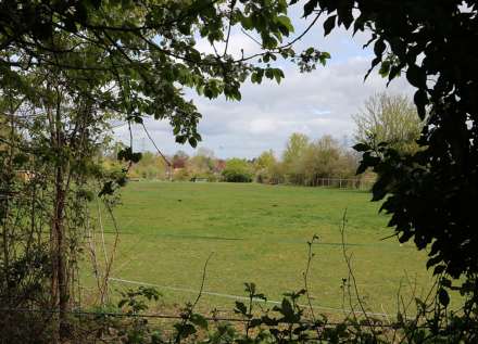 Emery Acres, Upper Basildon, Image 16