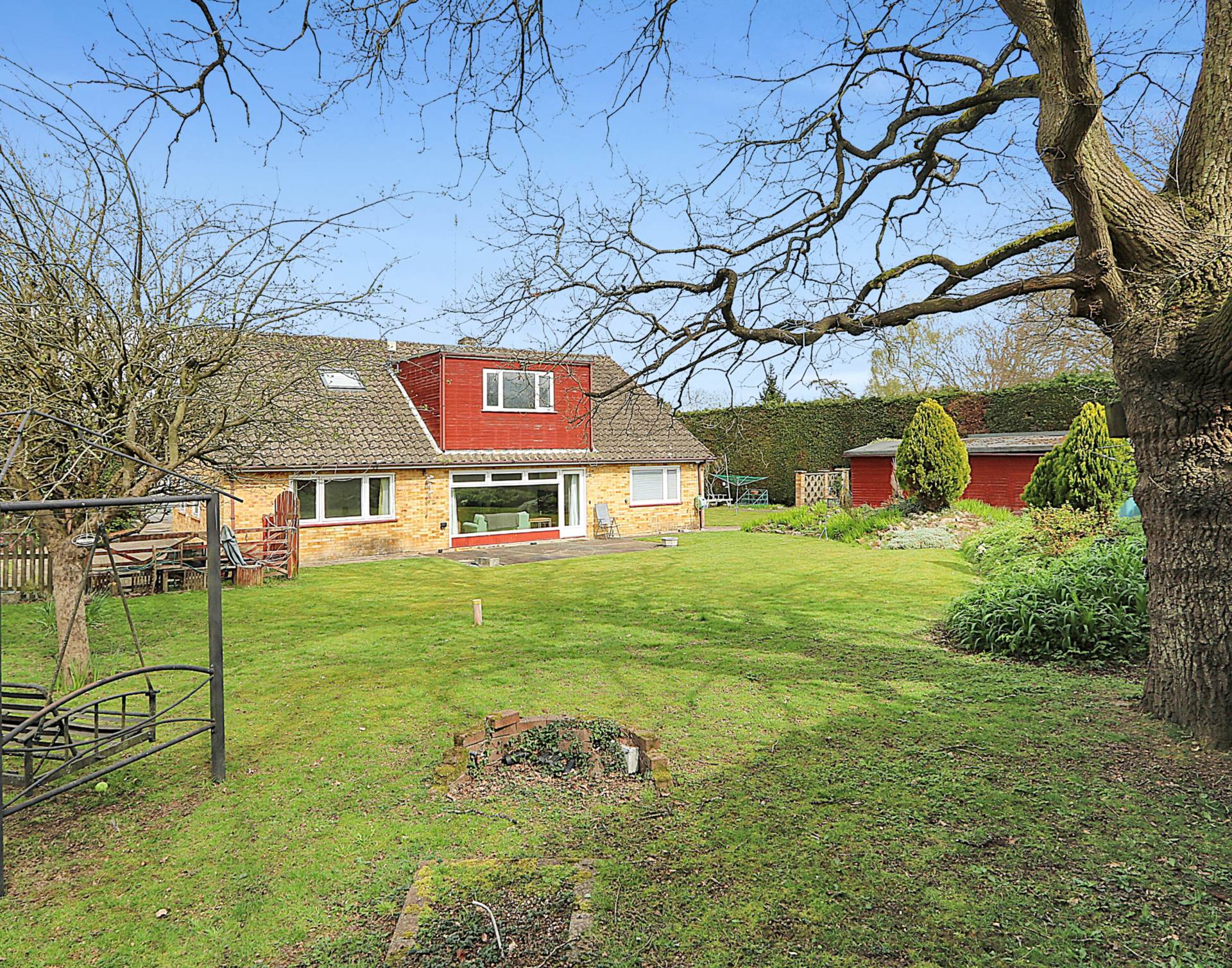 Tilehurst, off the highly sought after Long Lane, Image 3