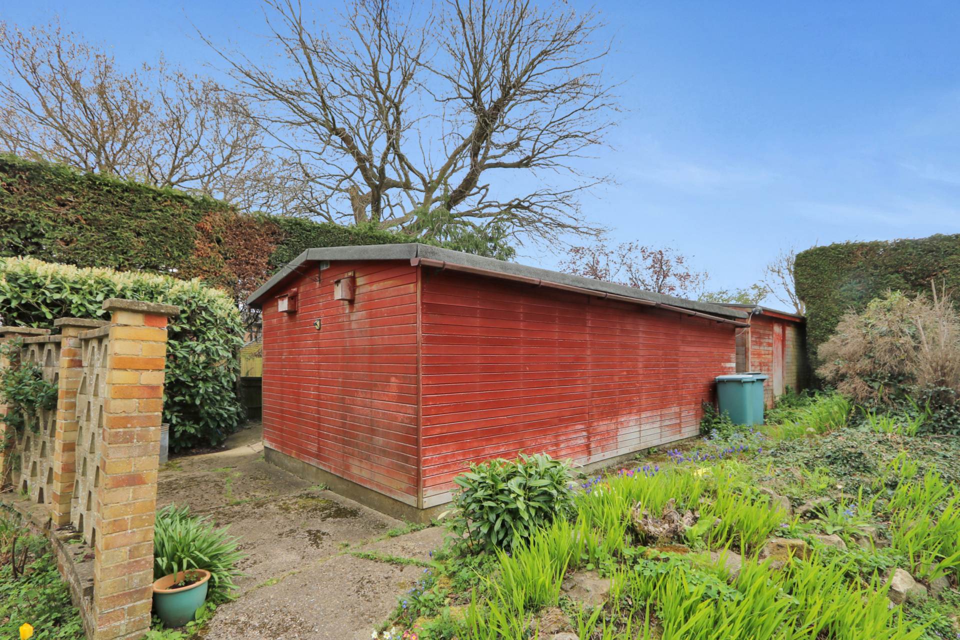 Tilehurst, off the highly sought after Long Lane, Image 5