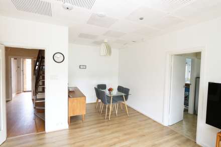 Tilehurst, off the highly sought after Long Lane, Image 13