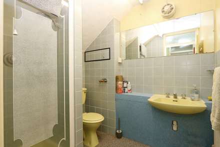 Tilehurst, off the highly sought after Long Lane, Image 21