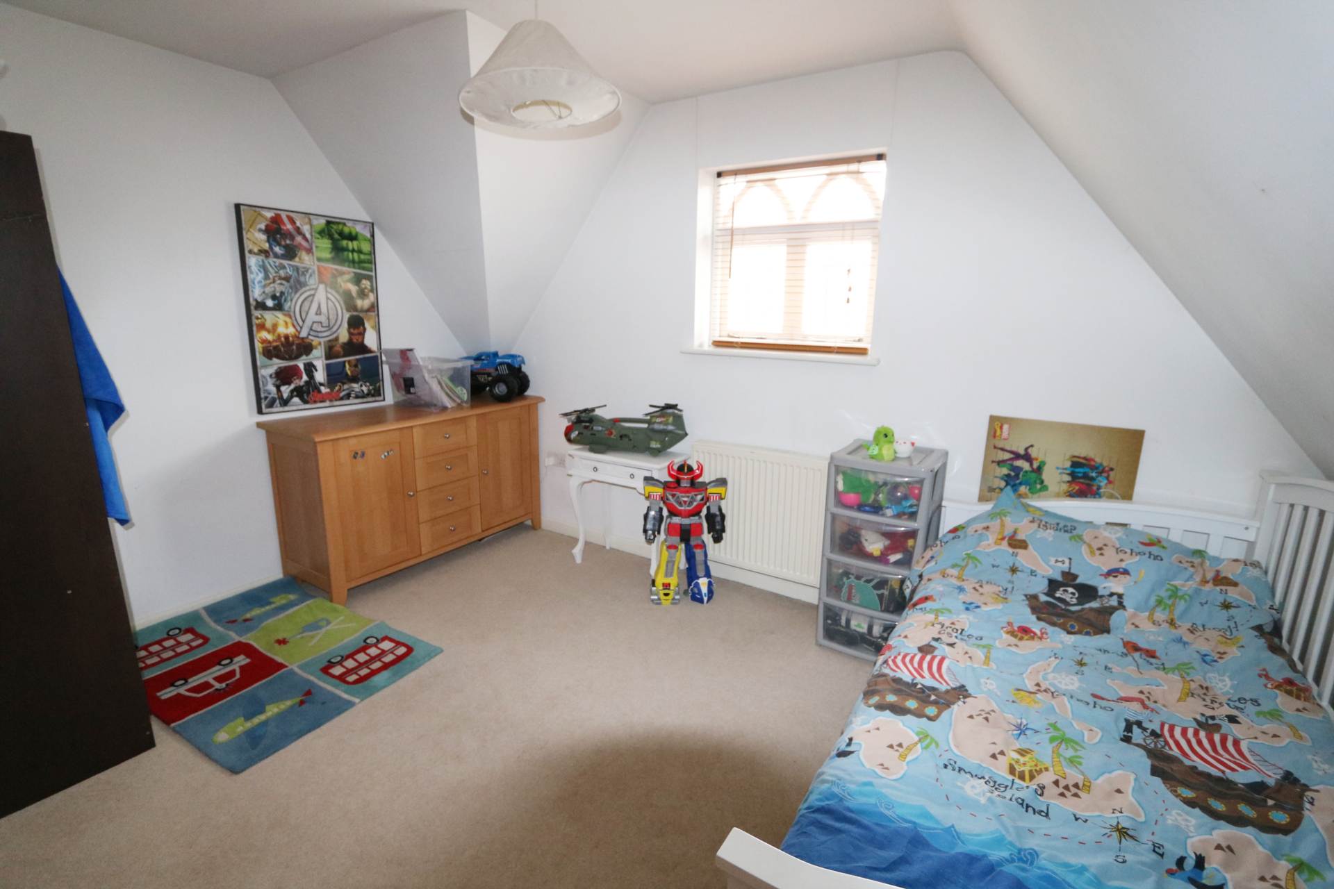 Pangbourne, Berkshire - Walk to shops, amenities and train station to London & Oxford, Image 8