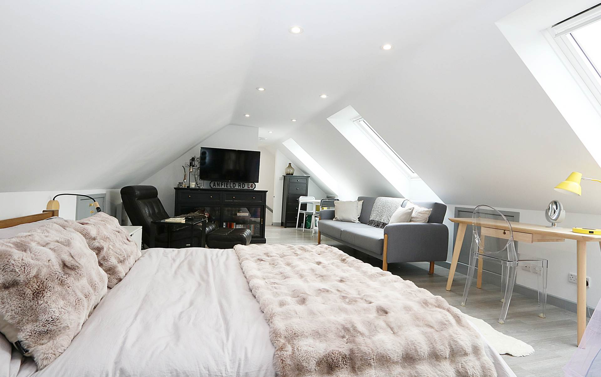 Moulsford, Oxfordshire - Walk to village green,  pub/ restaurant, Moulsford & Cranford House Schools, Image 18