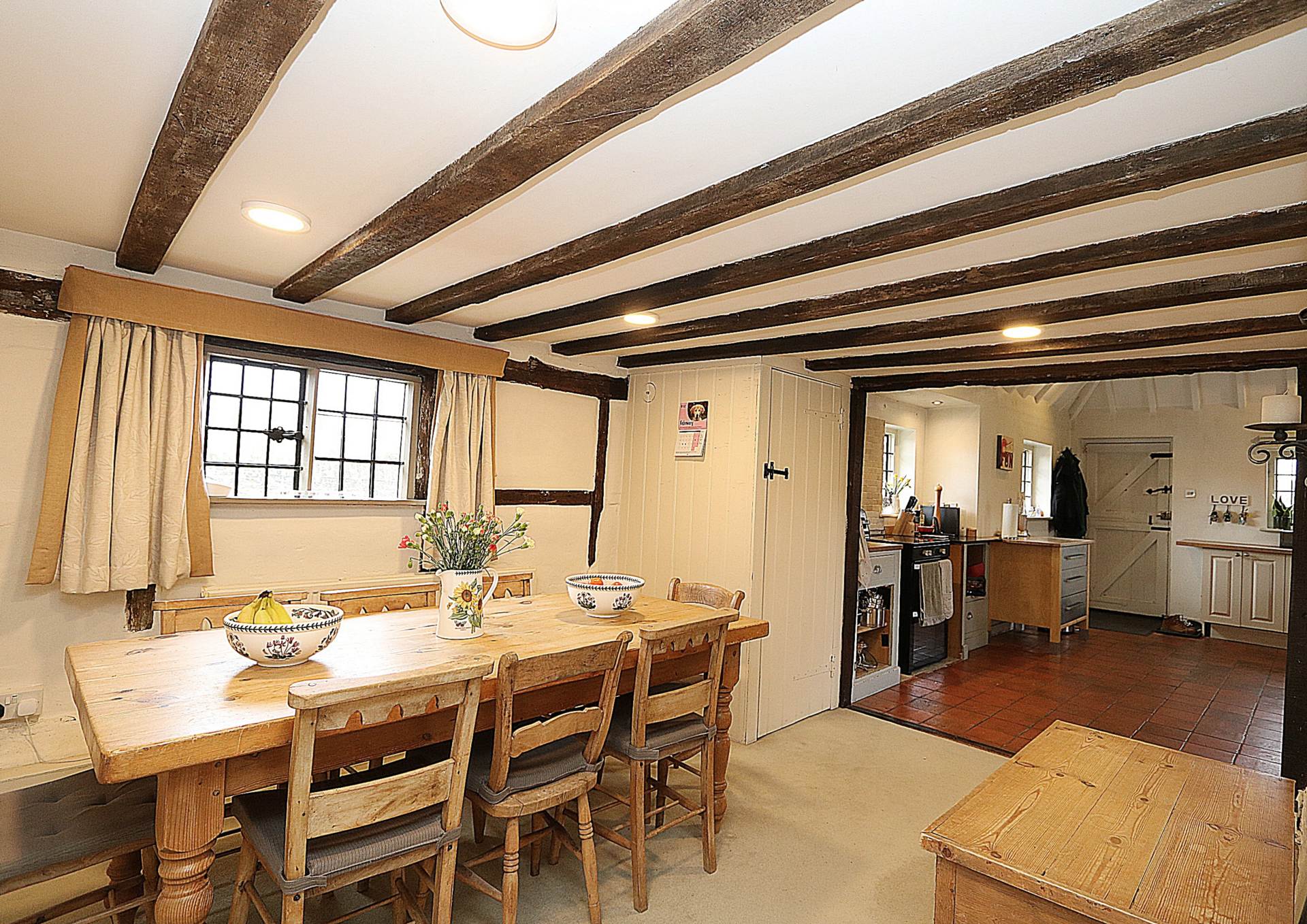 Moulsford, Oxfordshire - Walk to village green,  pub/ restaurant, Moulsford & Cranford House Schools, Image 6