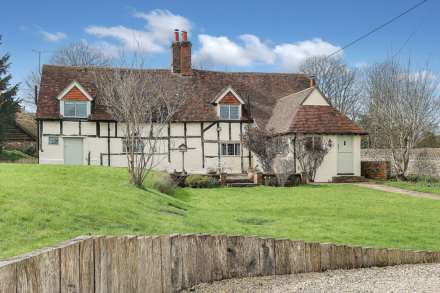 Moulsford, Oxfordshire - Walk to village green,  pub/ restaurant, Moulsford & Cranford House Schools, Image 2