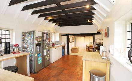 Moulsford, Oxfordshire - Walk to village green,  pub/ restaurant, Moulsford & Cranford House Schools, Image 4