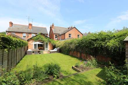 Thames Avenue, Pangbourne - Walk to shops & train station to London, Image 14