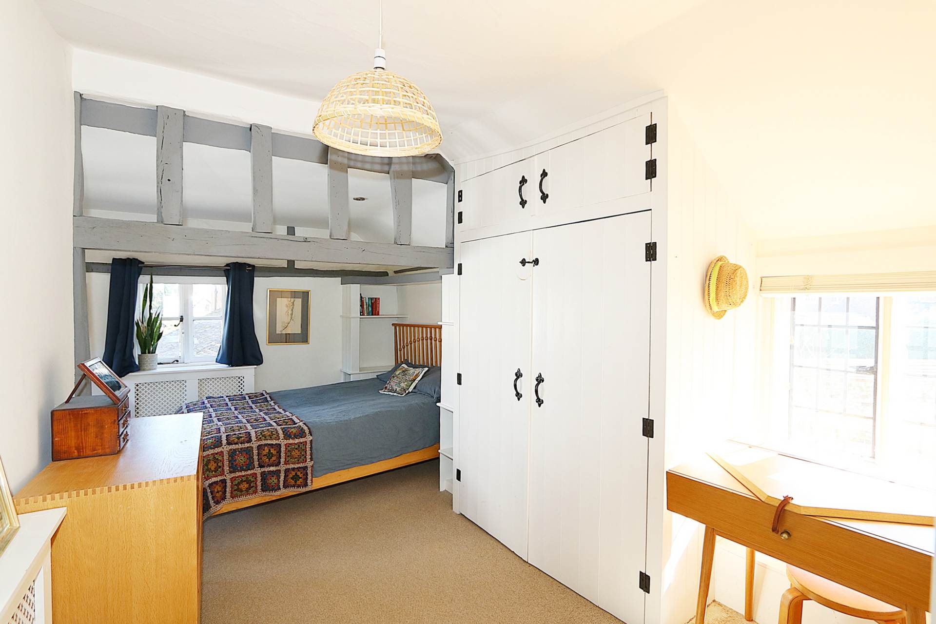 Pangbourne Hill, Pangbourne - 2 mins walk to train station and shops, Image 13