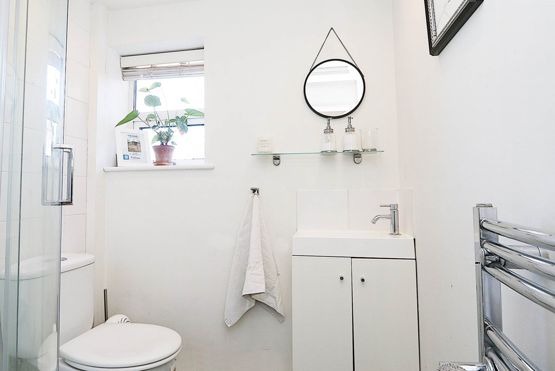 Pangbourne Hill, Pangbourne - 2 mins walk to train station and shops, Image 18