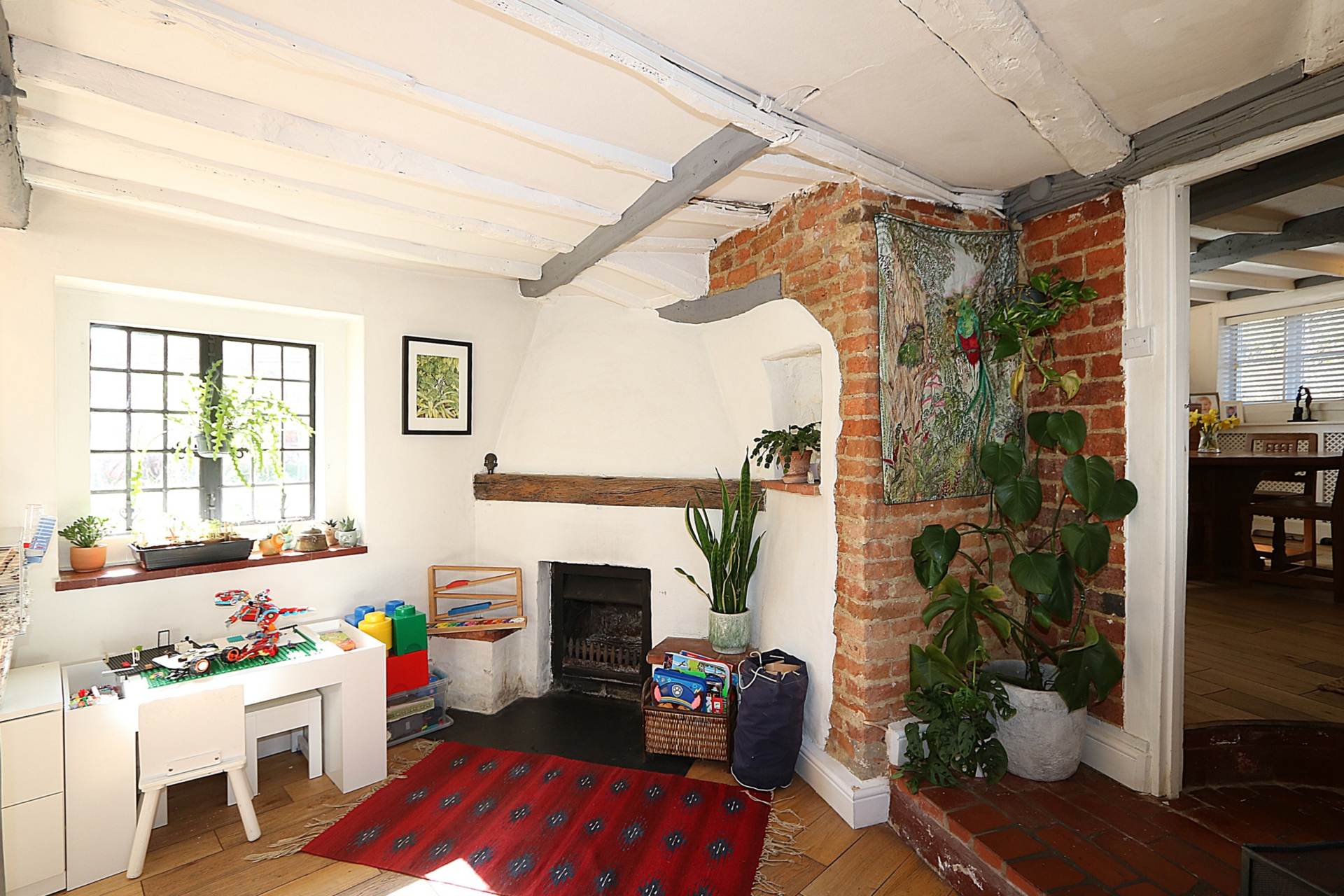 Pangbourne Hill, Pangbourne - 2 mins walk to train station and shops, Image 9