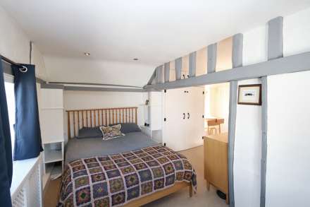 Pangbourne Hill, Pangbourne - 2 mins walk to train station and shops, Image 12