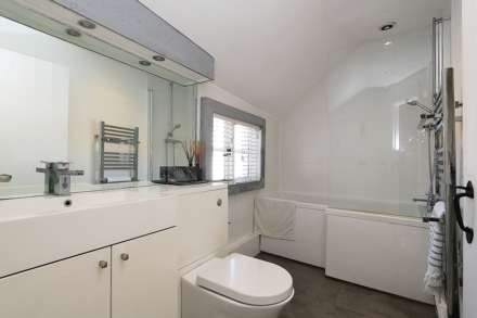 Pangbourne Hill, Pangbourne - 2 mins walk to train station and shops, Image 15