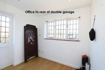 Pangbourne Hill, Pangbourne - 2 mins walk to train station and shops, Image 20