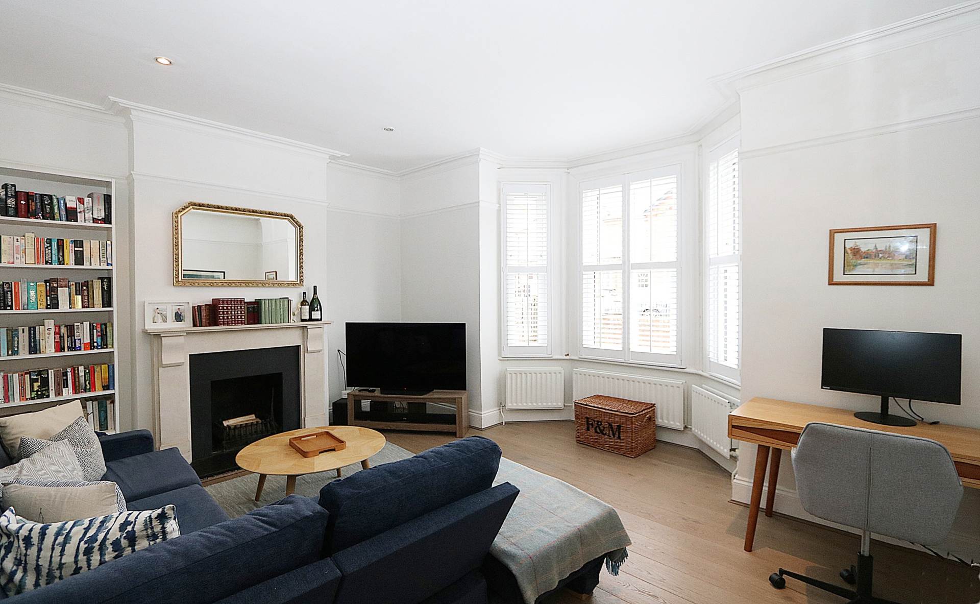 Thames Avenue, Pangbourne - walk to the shops & train station, Image 4