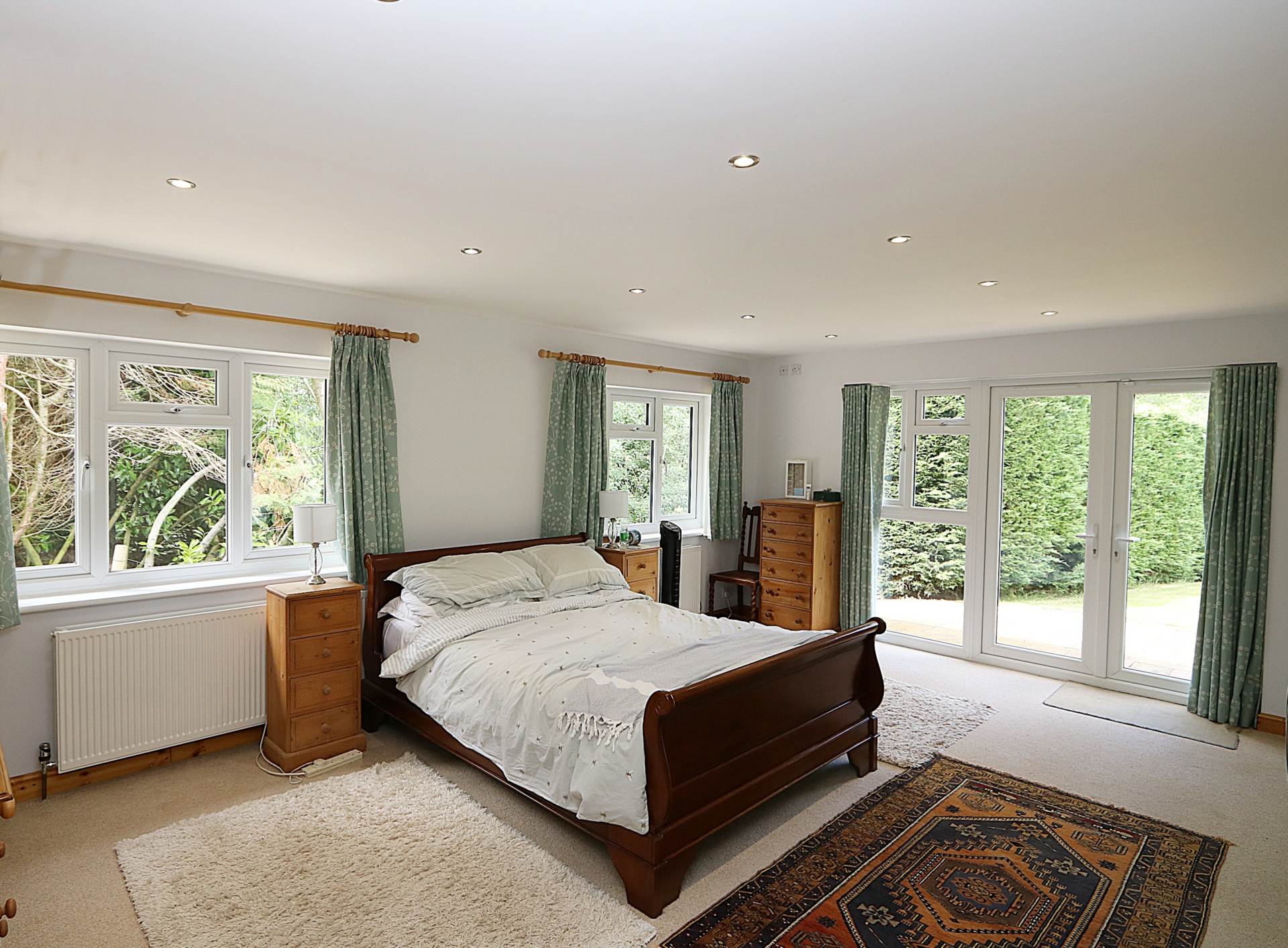 Fishers Lane, Cold Ash - Gardens and woodland 4 acres, Image 10