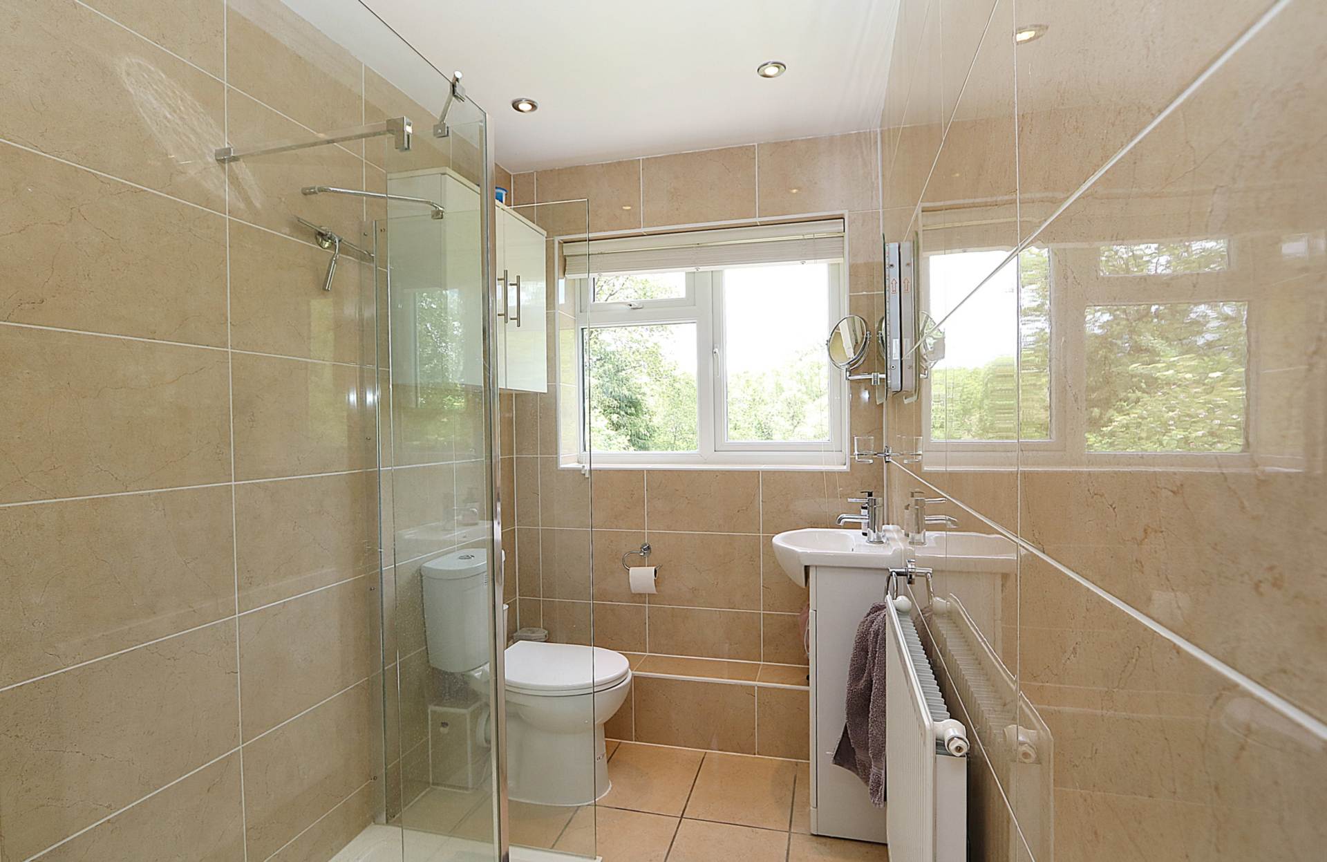 Fishers Lane, Cold Ash - Gardens and woodland 4 acres, Image 14