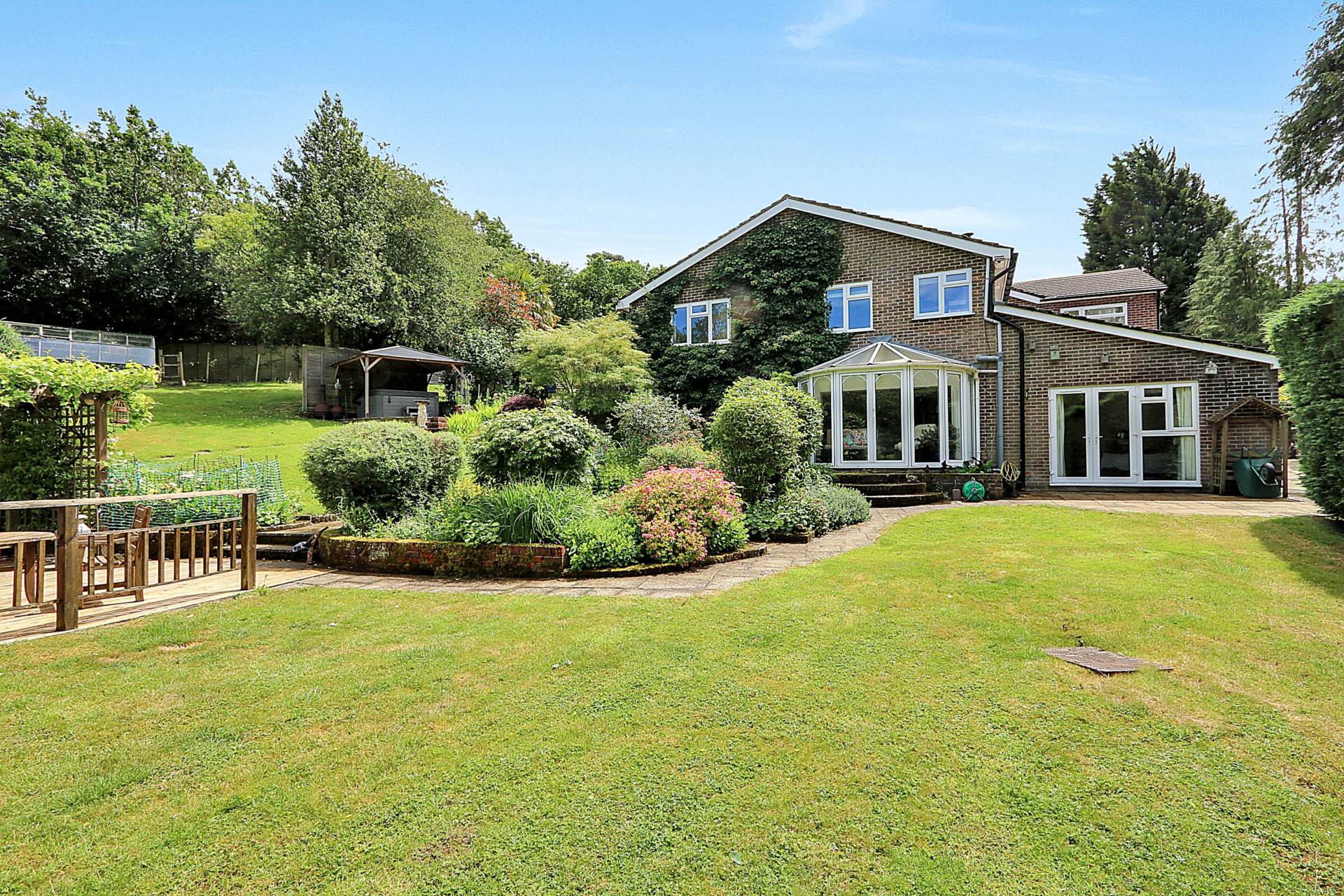 Fishers Lane, Cold Ash - Gardens and woodland 4 acres, Image 18