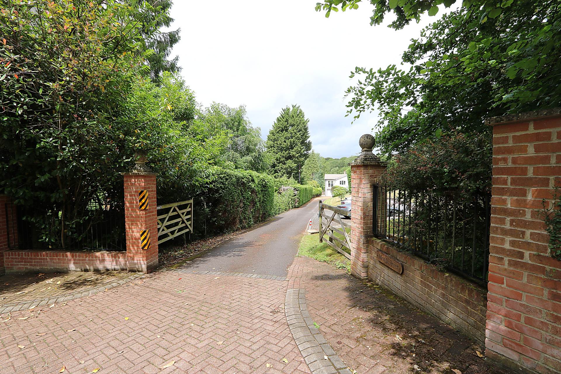 Fishers Lane, Cold Ash - Gardens and woodland 4 acres, Image 23