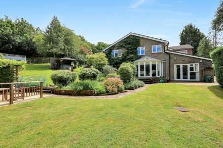 Fishers Lane, Cold Ash - Gardens and woodland 4 acres, Image 18