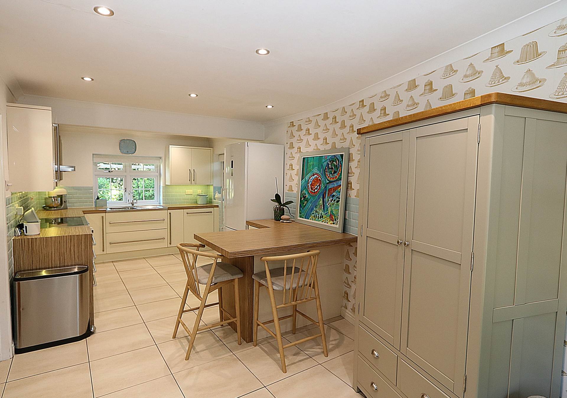 Whitchurch On Thames - Walk to Pangbourne shops, amenities, train station & highly regarded Whitchurch primary school, Image 4