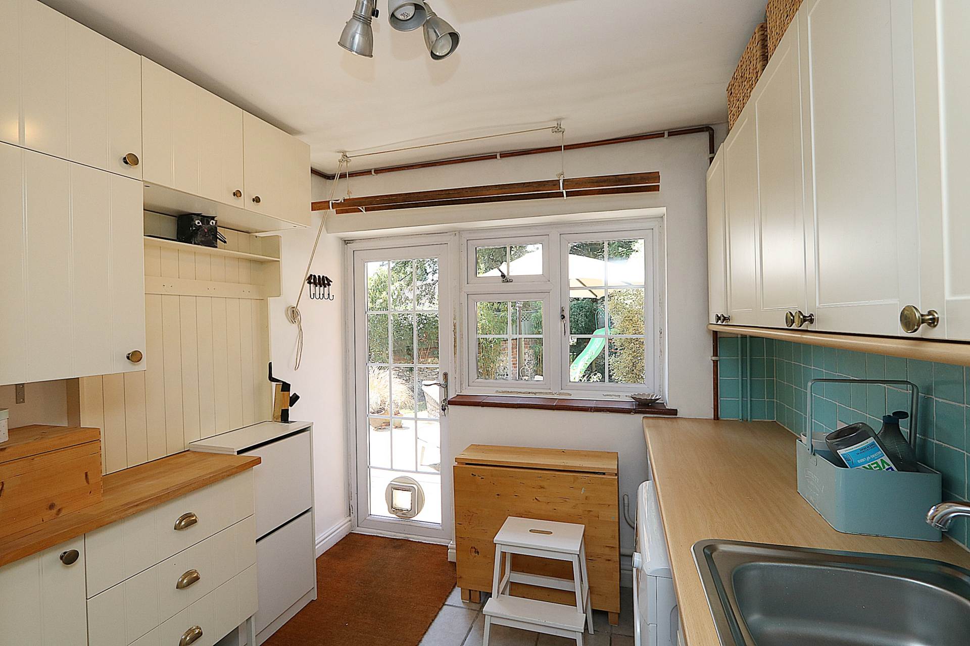 Whitchurch On Thames - Walk to Pangbourne shops, amenities, train station & highly regarded Whitchurch primary school, Image 8
