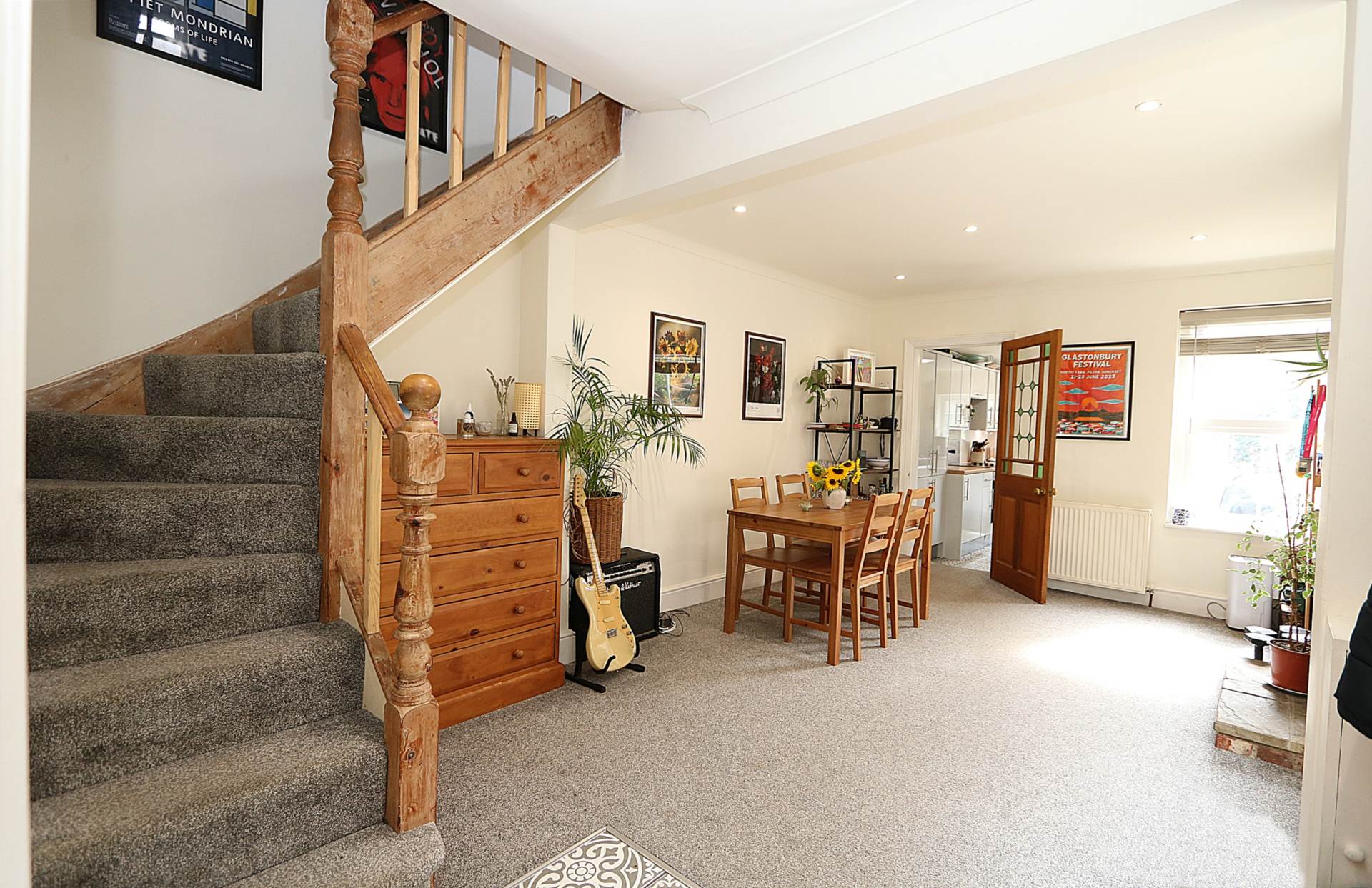 Meadowside Road, Pangbourne - Peaceful no thru road, walk to shops & station, Image 5