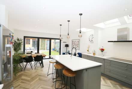 Meadowside Road, Pangbourne, Image 2