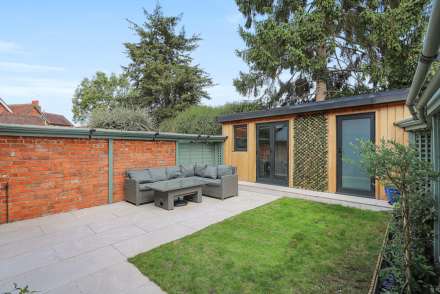 Meadowside Road, Pangbourne, Image 3