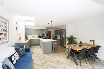Meadowside Road, Pangbourne, Image 5