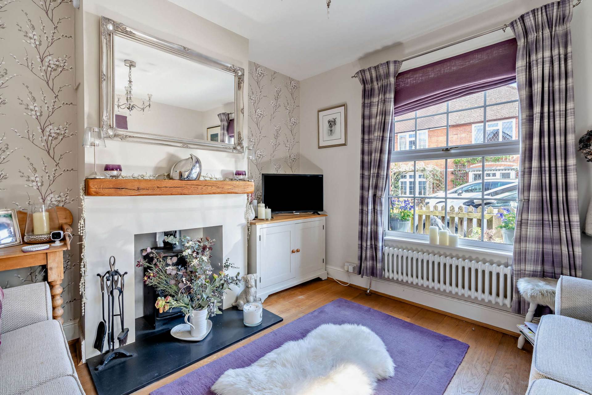 Meadowside Road, Pangbourne - Walk to shops, train station and Pang Meadows, Image 2
