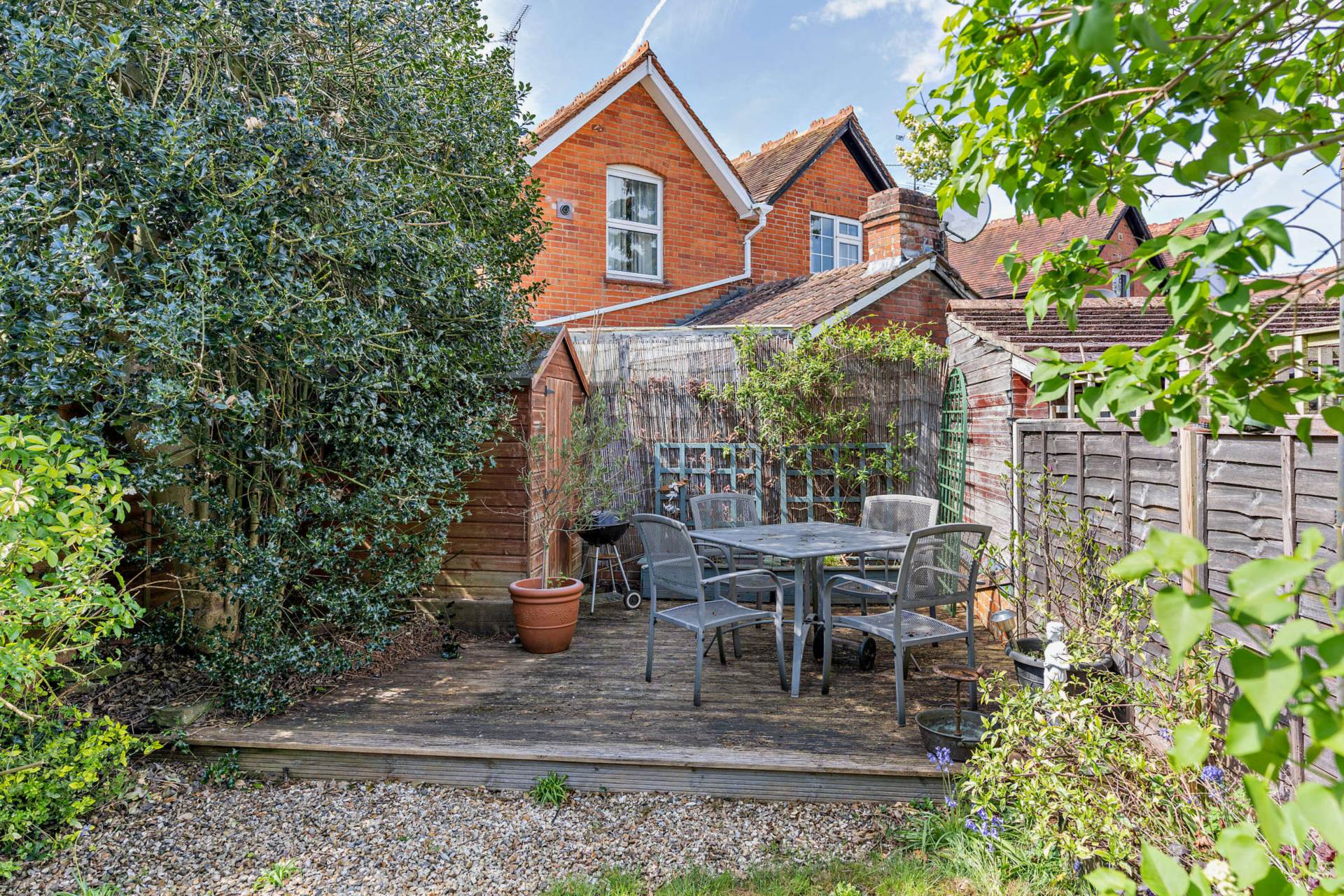 Meadowside Road, Pangbourne - Walk to shops, train station and Pang Meadows, Image 21