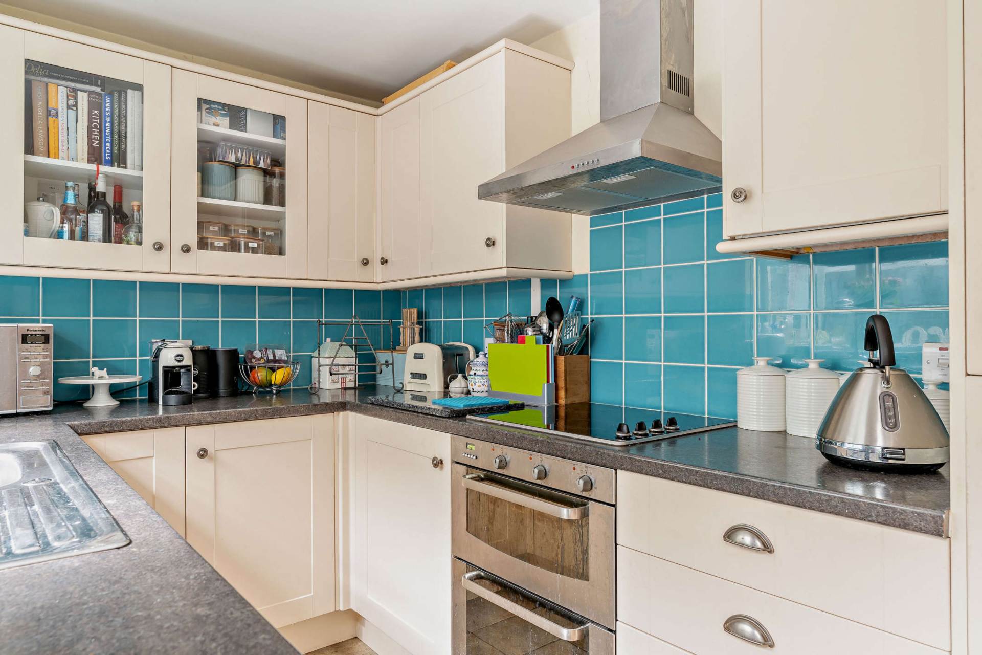 Meadowside Road, Pangbourne - Walk to shops, train station and Pang Meadows, Image 6