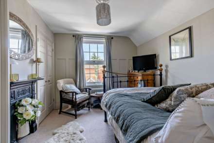 Meadowside Road, Pangbourne - Walk to shops, train station and Pang Meadows, Image 15