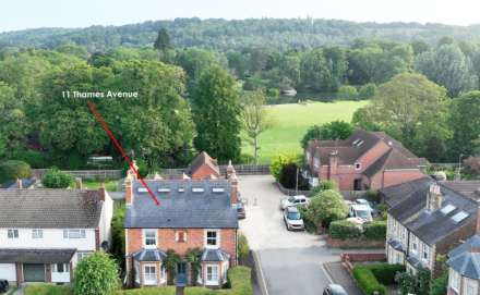 Centre of Pangbourne village, Image 15